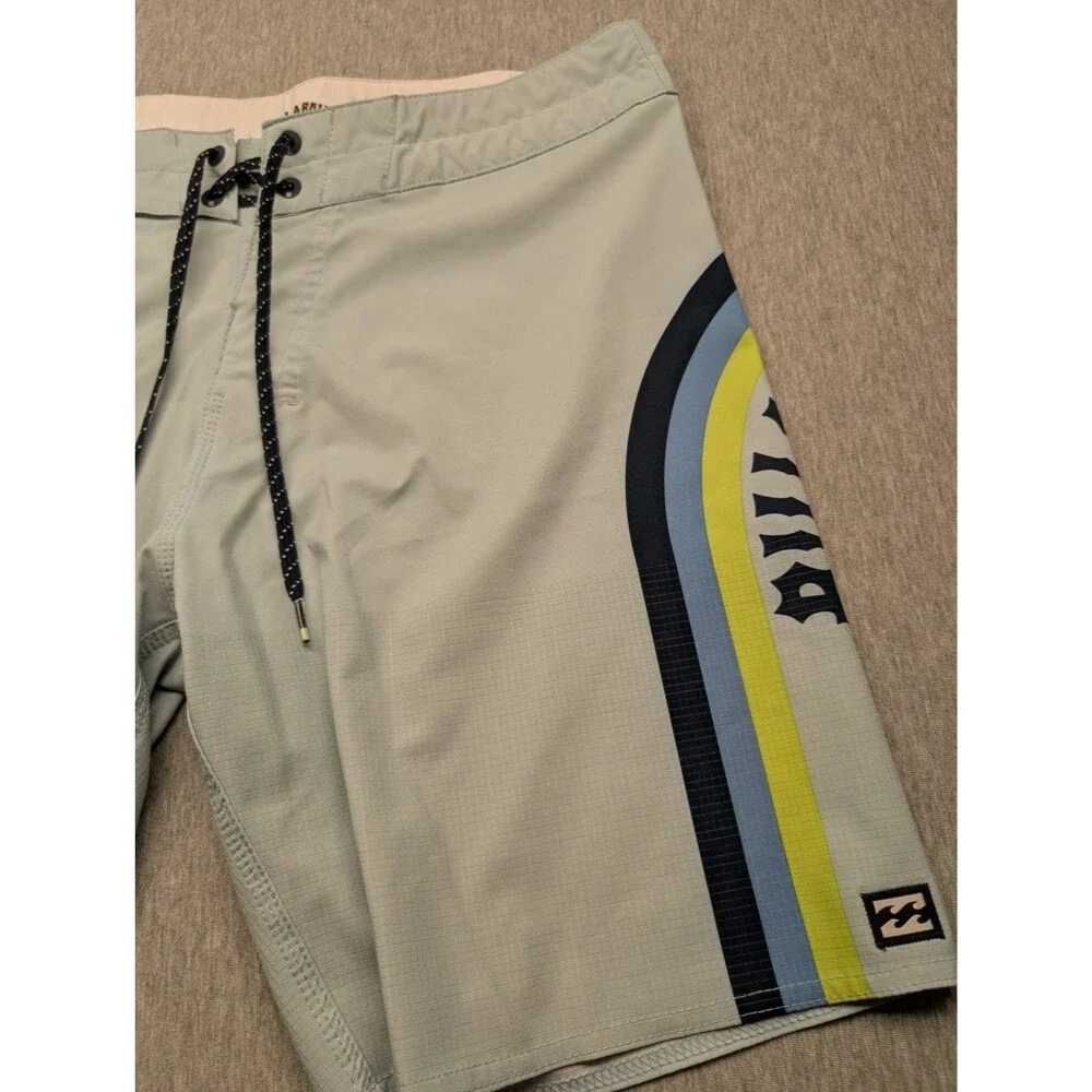 Billabong Arch Airlite Recycler Boardshorts Men's Size 30